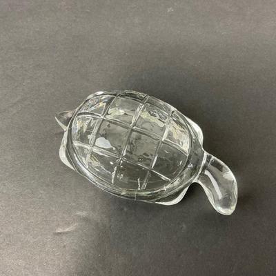 -76- GLASSWARE | Art Glass Turtle Figure