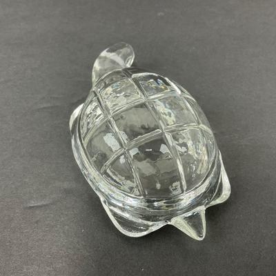 -76- GLASSWARE | Art Glass Turtle Figure