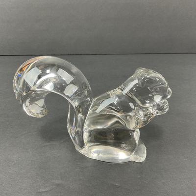 -78- VIKING | New Martinsville Art Glass Squirrel Figure