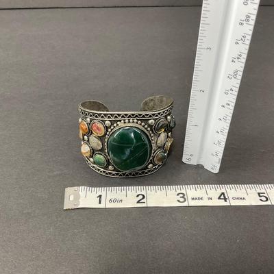 -81- JEWELRY | Polished Stones Bracelet, Pendant, & Bracelet Piece