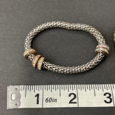 -83- COSTUME | Assortment Of Rings & Bracelets