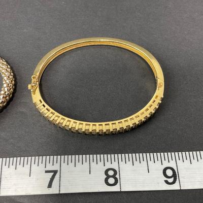 -83- COSTUME | Assortment Of Rings & Bracelets