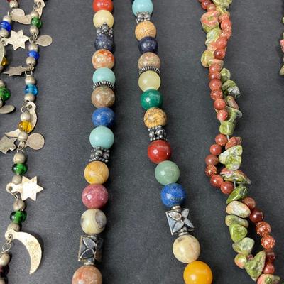 -86- JEWELRY | Unique Stone Beaded Necklaces
