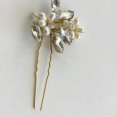 Gold tone unique vintage hair accessories
