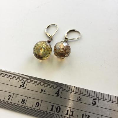 Small dangle fashion unmarked earrings