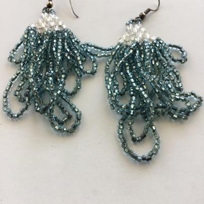 Blue beaded dangle fashion earrings