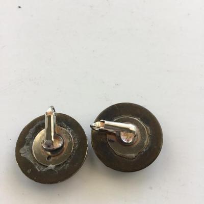 Vintage brown clip on earrings