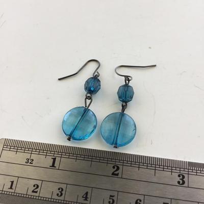 Blue dangle fashion earrings