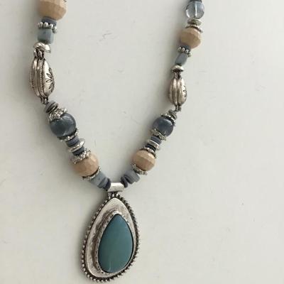 Ruby rd marked beautiful fashion necklace