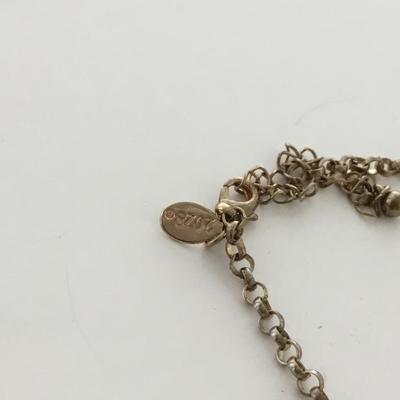 2028. Marked green fashion necklace