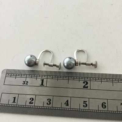 Vintage blue screw on earrings
