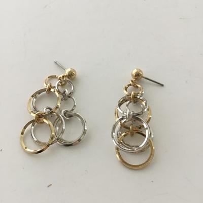 Gold tone silver tone dangle fashion earrings