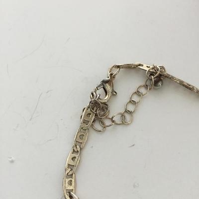 Unmarked silver tone mini heart fashion necklace