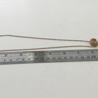 Gold tone fashion necklace