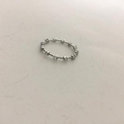 Silver tone unmarked beautiful ring
