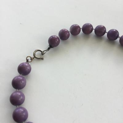Purple beaded fashion necklace