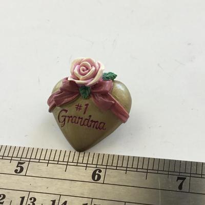 Number one grandma vintage heart pin