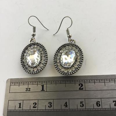 Silver tone rhinestone fashion earrings