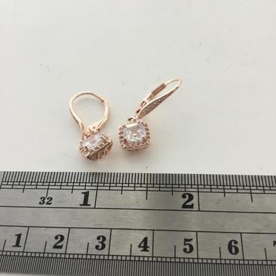 Rose gold tone beautiful earrings