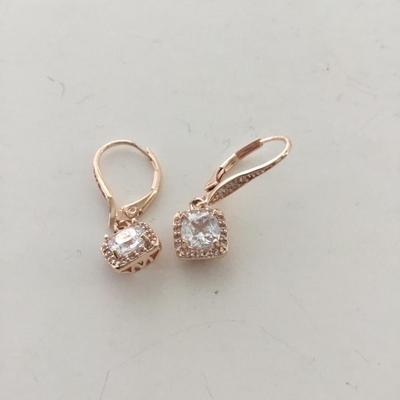 Rose gold tone beautiful earrings