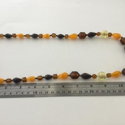 Multicolor beaded fashion necklace