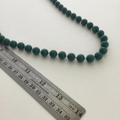 Fashion beaded necklace