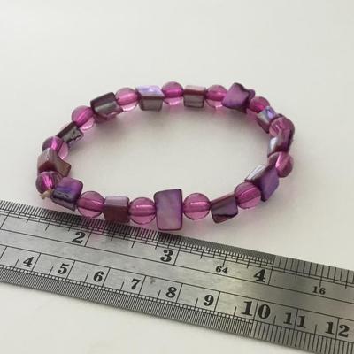 Purple fashion shell type stretchy bracelet
