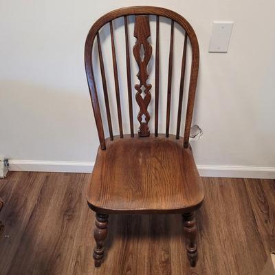 Solid Wood Ethan Allen Dining Table and Chairs (K-EL)