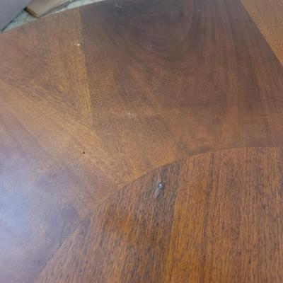 Solid Wood Round Coffee Table (B1-EL)