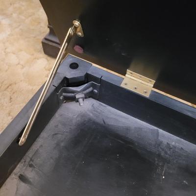 Gordon and Son Wooden Piano (LR-EL)