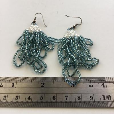 Blue beaded dangle fashion earrings
