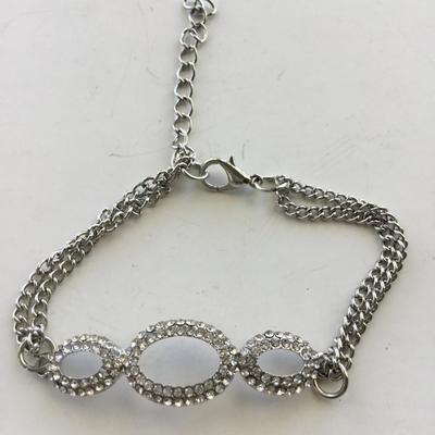 Silver tone fashion rhinestone bracelet