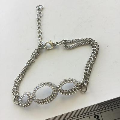 Silver tone fashion rhinestone bracelet