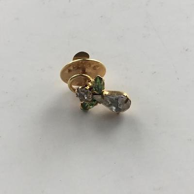 Gold tone unmarked beautiful push pin angel
