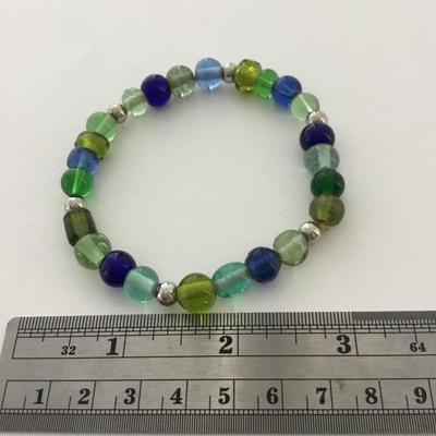 Colorful beaded stretchy fashion bracelet