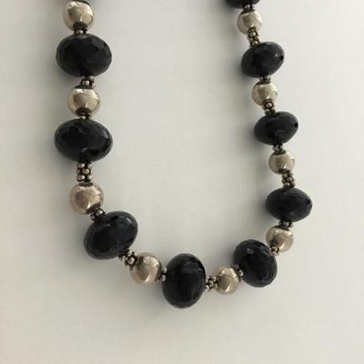 Virginia marked beautiful statement necklace