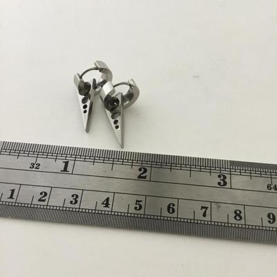 Unmarked triangle earrings