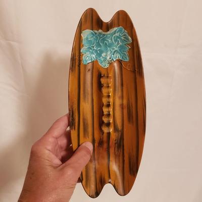 Vintage Ashtrays and Matches (B2-KD)