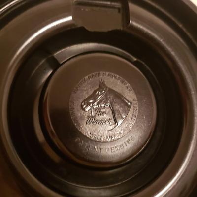 Vintage Ashtrays and Matches (B2-KD)