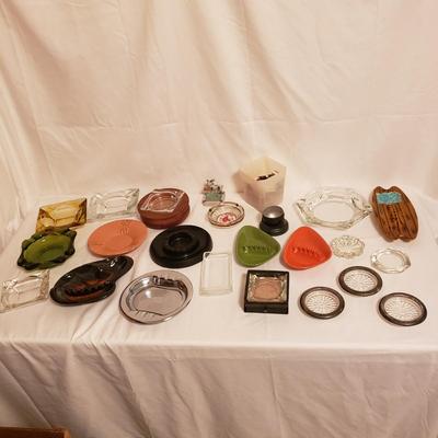 Vintage Ashtrays and Matches (B2-KD)