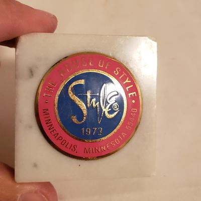 Vintage Souvenirs From The USA (LR-KD)
