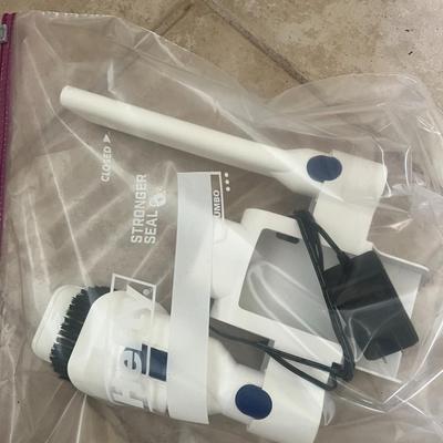 BriTech Cordless vacuum
