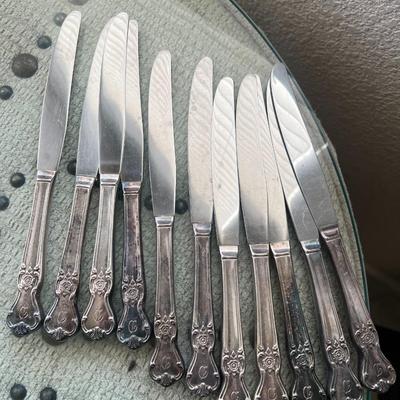 Silverplates Silverware set