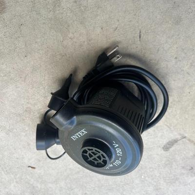 Small Pumps