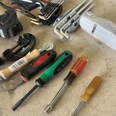 Miscellaneous Small Hand Tools Bundle