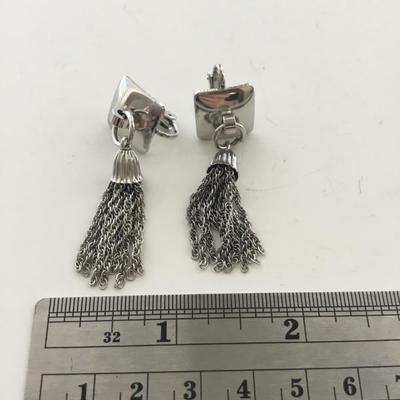 Silver tone dangle clip on vintage earrings