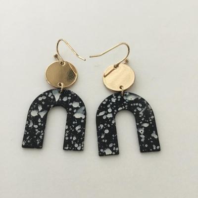Gold tone black fashion earrings
