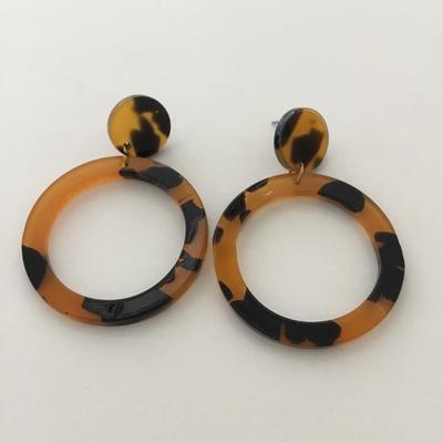 Animal print round fashion earrings