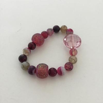 Pink and purple tone stretchy beaded fashion bracelet