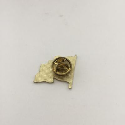 Gold tone American flag push pin vintage